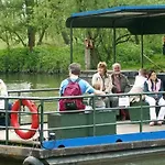 Hiltje - To * Dordrecht